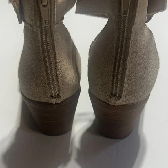 Crown Vintage Ludawen tan leather upper wedge sandals zipper & adjustable buckle - Picture 6 of 9